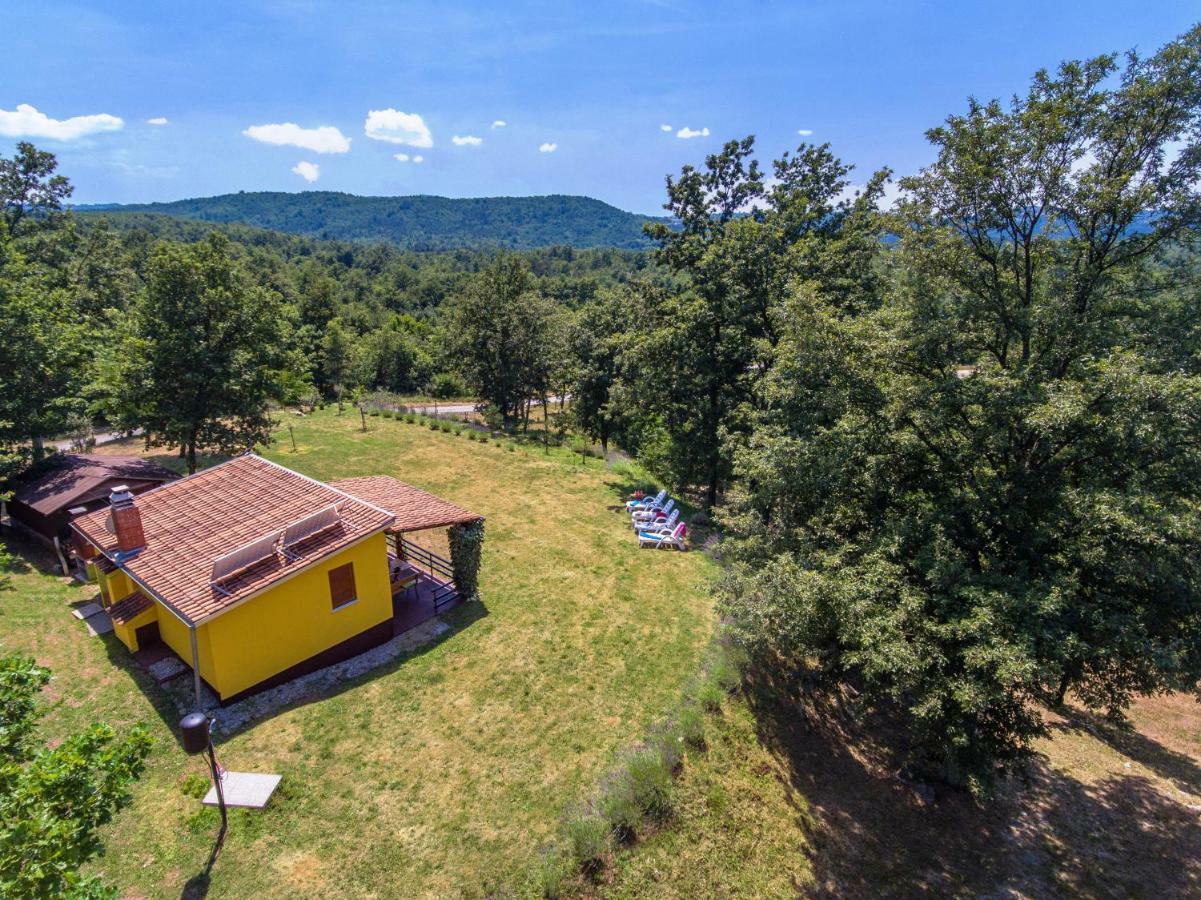 Vacation Home Latini Hum エクステリア 写真