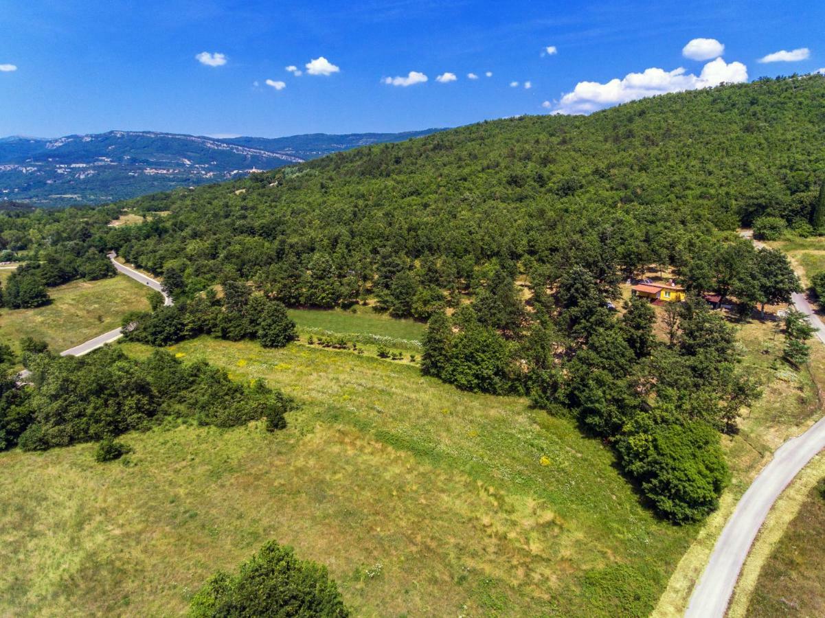 Vacation Home Latini Hum エクステリア 写真